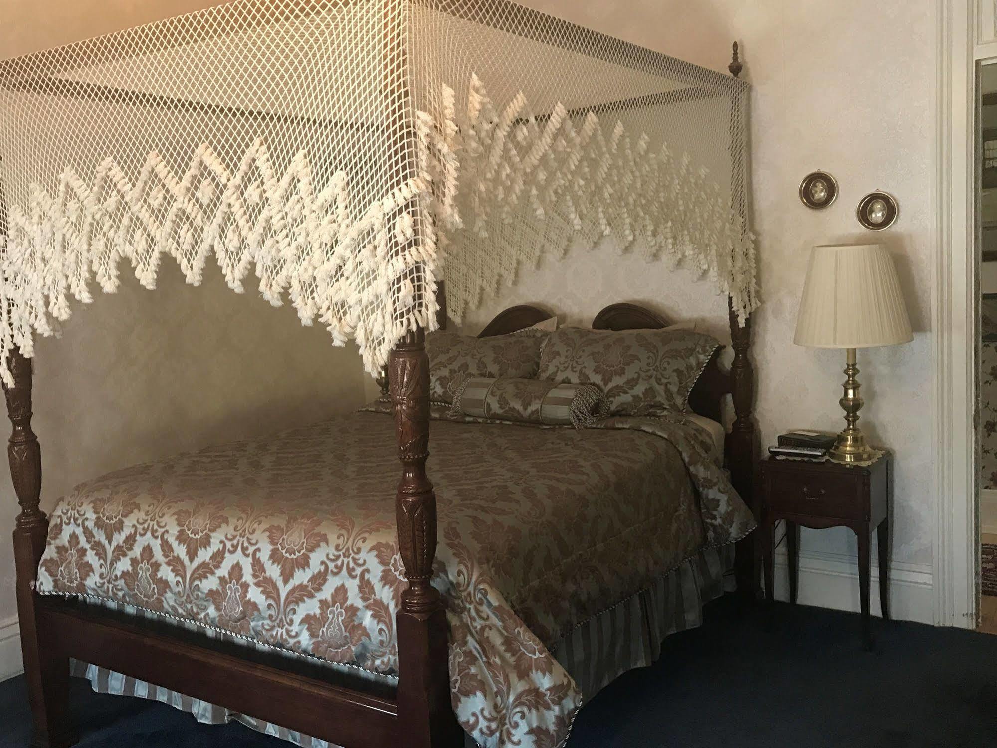 The Barrister Bed & Breakfast 헬레나 외부 사진